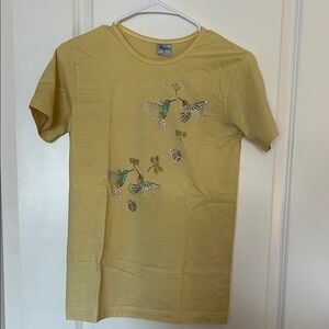 Women’s Bay Beauty Vintage T-Shirt with Hummingbird Design Small
